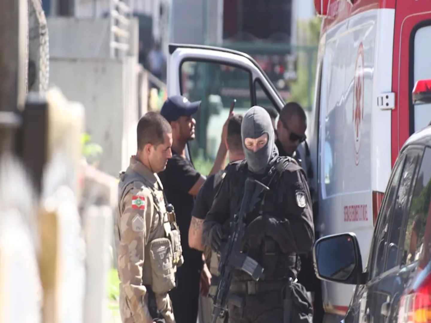 Traficante atira contra guarnição do tático e é baleado no confronto
